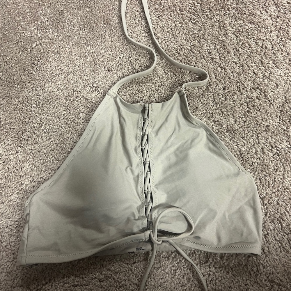 Halter bikini top
